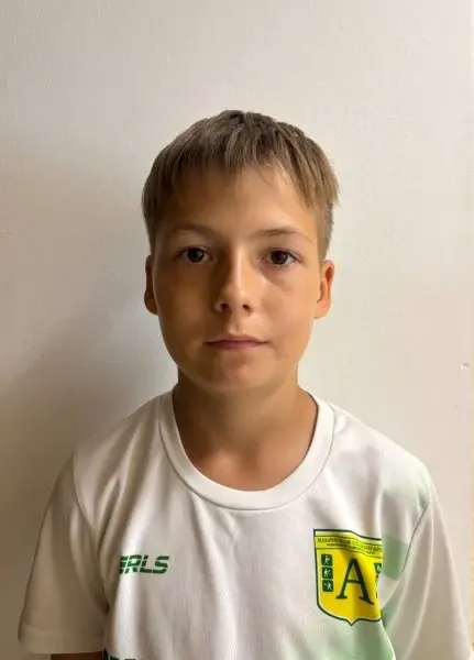 Кучеров Денис Максимович
